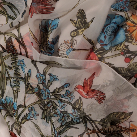 NEW Sheer Scarf - Picture 2 of 3